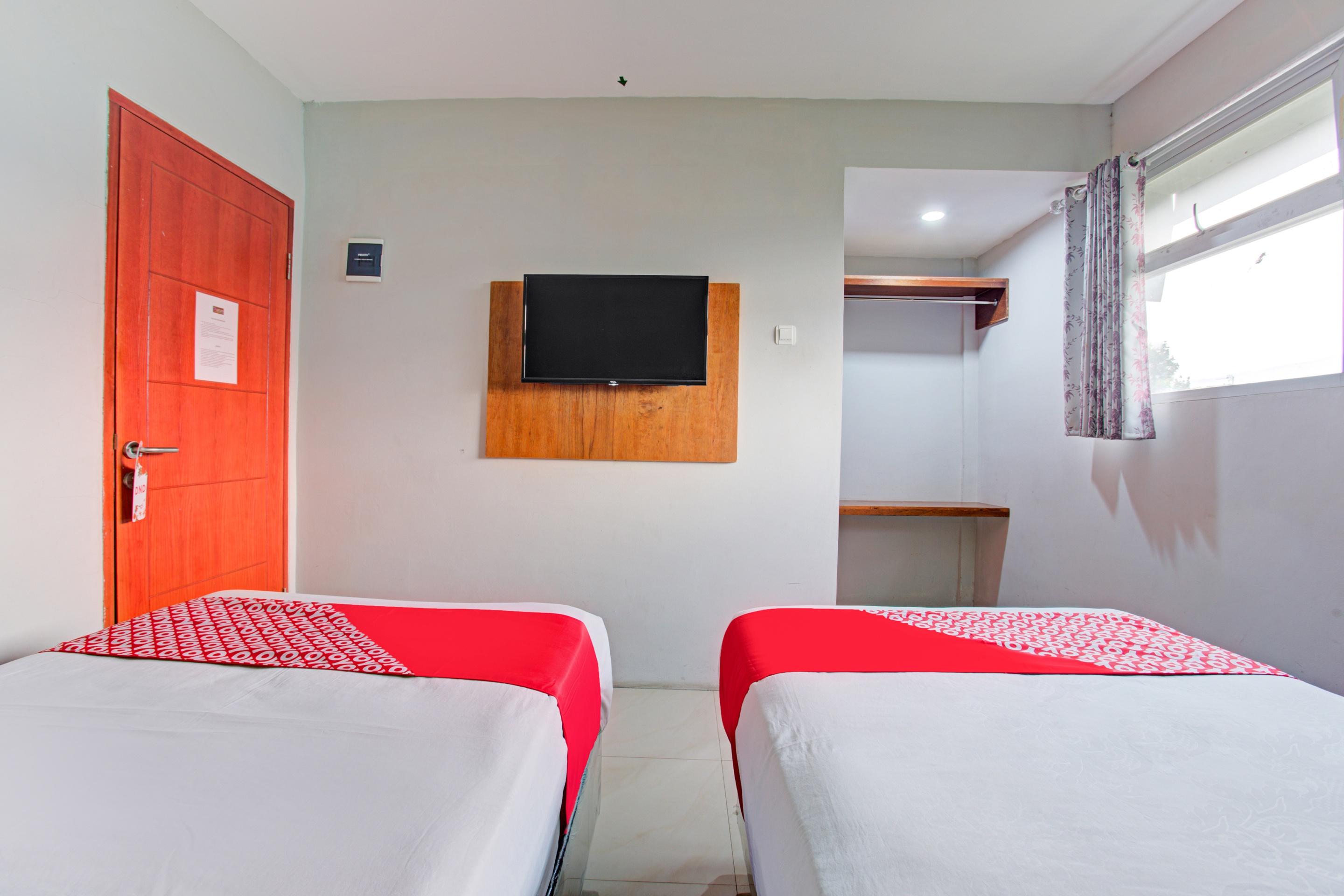 Super Oyo Collection O 3876 The Aurora Inn Lembang Exterior photo