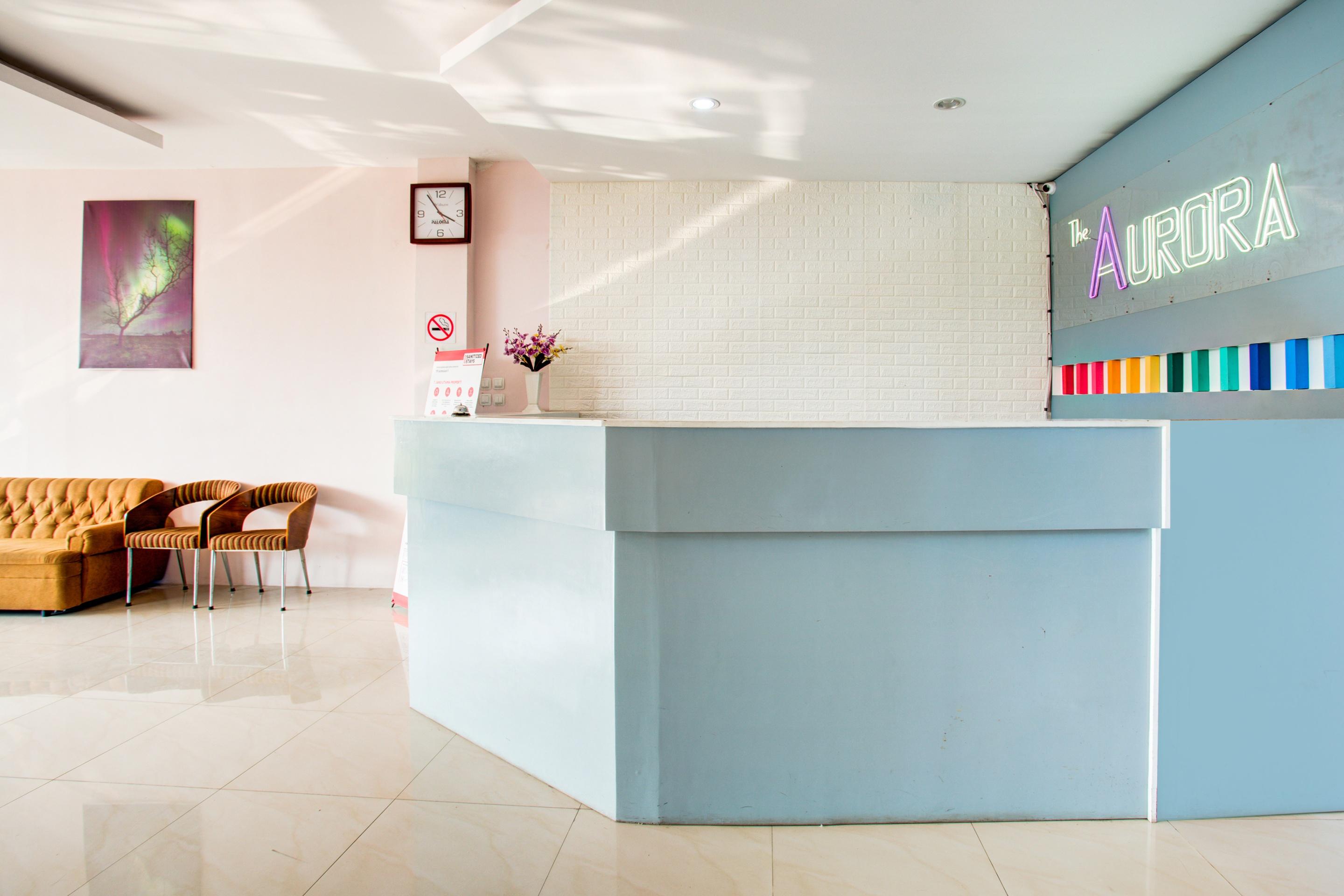 Super Oyo Collection O 3876 The Aurora Inn Lembang Exterior photo